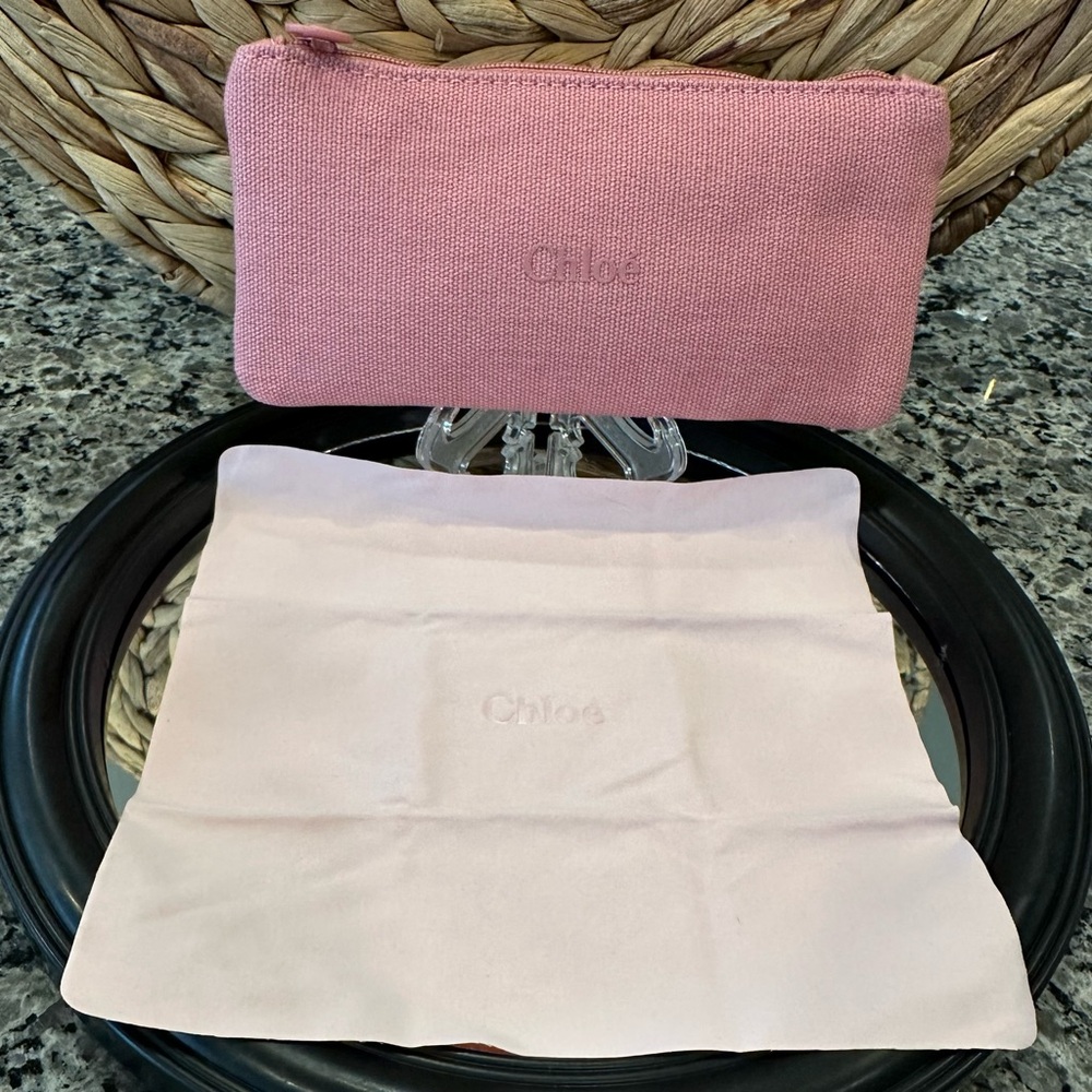 ✨CHLOE LIKE NEW Case Sunglasses Eyewear ORIGINAL Soft Cleaning Cloth Pink - Picture 10 of 11